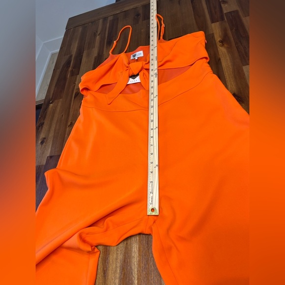 REVOLVE Lita by Ciara Tie Front Jumpsuit in Cherry Tomato Size XL New with tags - Picture 14 of 17